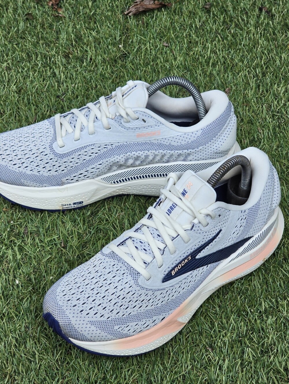 BROOKS ADRENALINE GTS24 - Womens Sneakers  - SIZE 9.5B